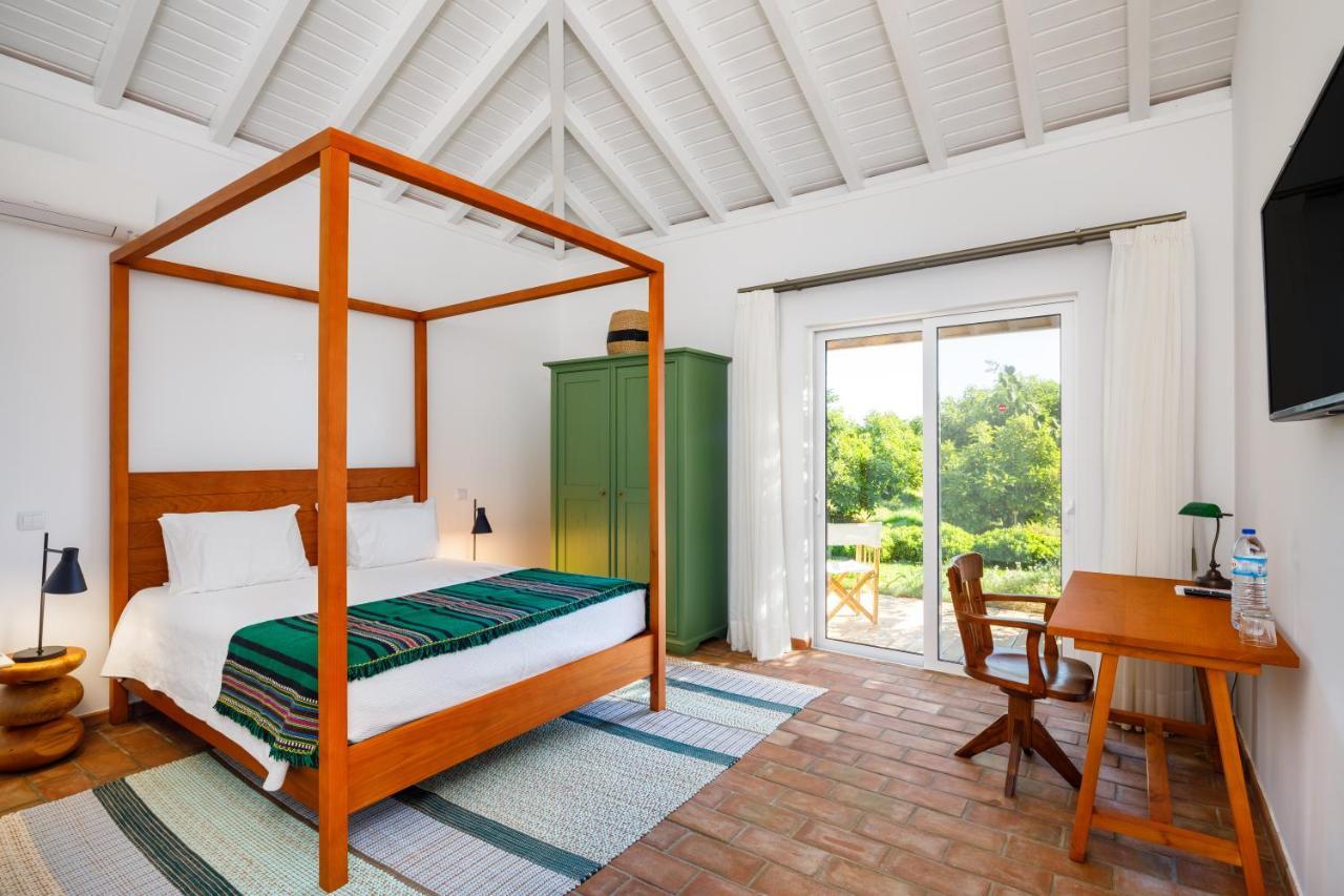 Abacatus Farmhouse タヴィラ エクステリア 写真